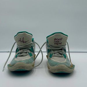 Size 7Y Nike Kyrie Infinity "Sue Bird" Basketball Shoes Golden Tribute